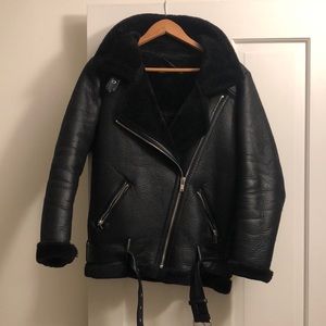 Zara women’s Sherpa bomber jacket